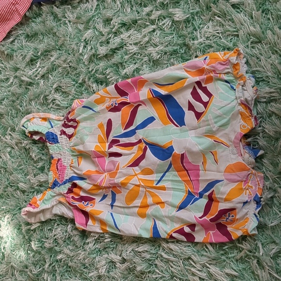 3 Rompers - Picture 6 of 10